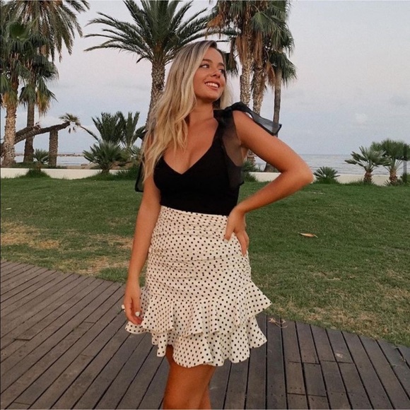 Zara Draped Mini Skirt in Velvet Black Blogger Fav - Picture 3 of 14